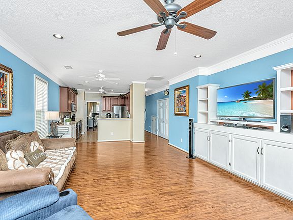 4th image of 52 Regency Oaks Dr