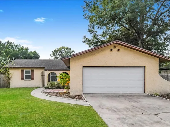 6118 Post Oak Rd W, Jacksonville, FL 32277