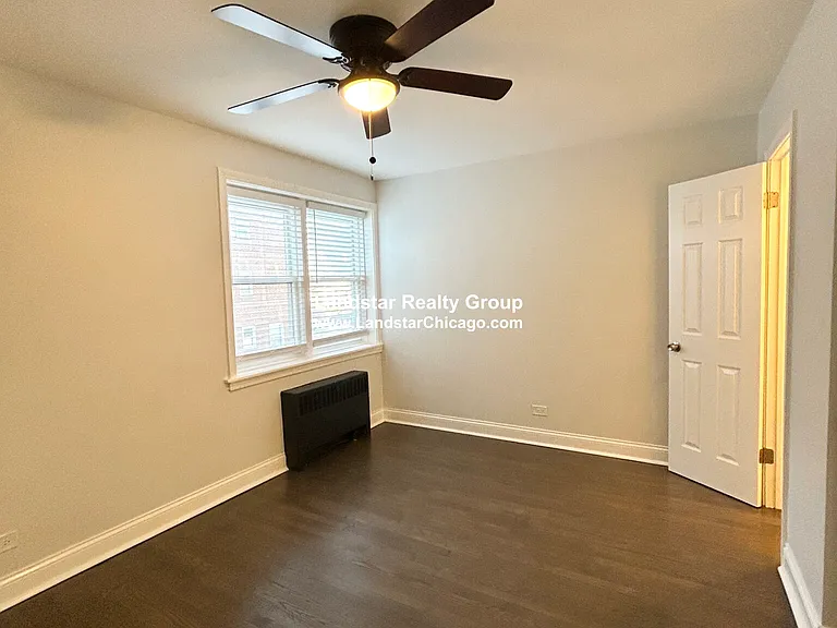 2715 W Berwyn Ave #1 — Photo 11