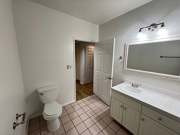 4th image of 3518 Dunn Dr APT 105