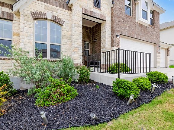 4th image of 728 Marbella Vista Way