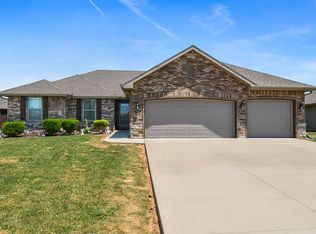 524 Declaration Dr, Rogersville, MO 65742