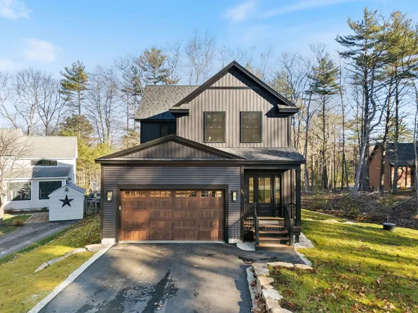 37 Pine Mountain Road, York, ME 03902