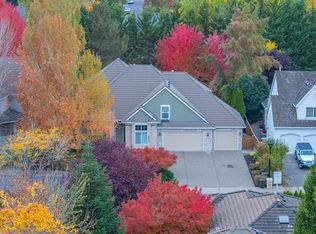 28249 SW Willow Creek Dr, Wilsonville, OR 97070