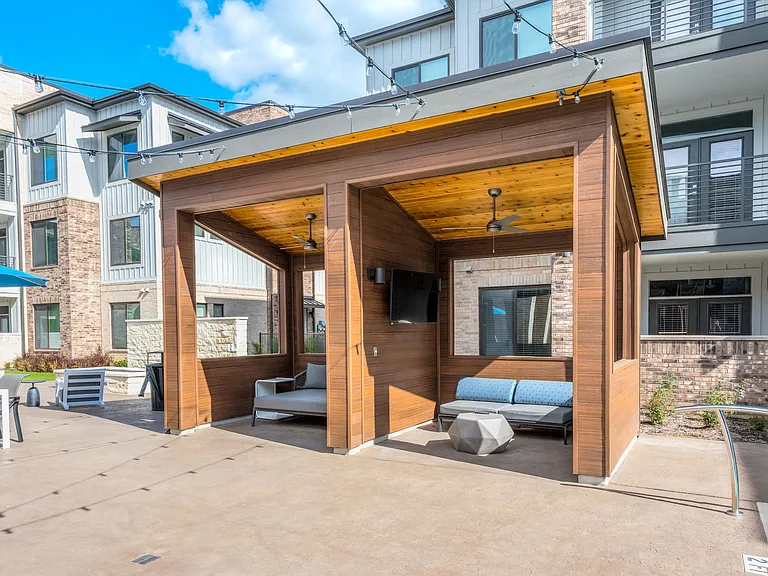 Reserve on Kingsland — Photo 46