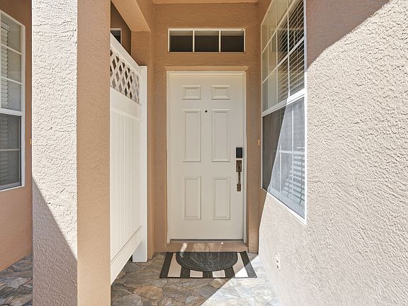 4th image of 11131 Windsor Place Cir