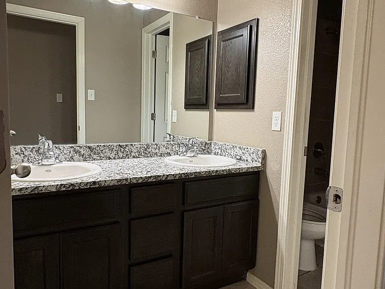 14180 Charles Pollock Ave — Photo 15