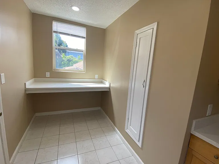817 52nd Street — Photo 3