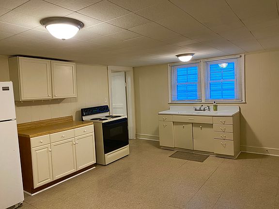 Light and Bright - Plenty of Room -