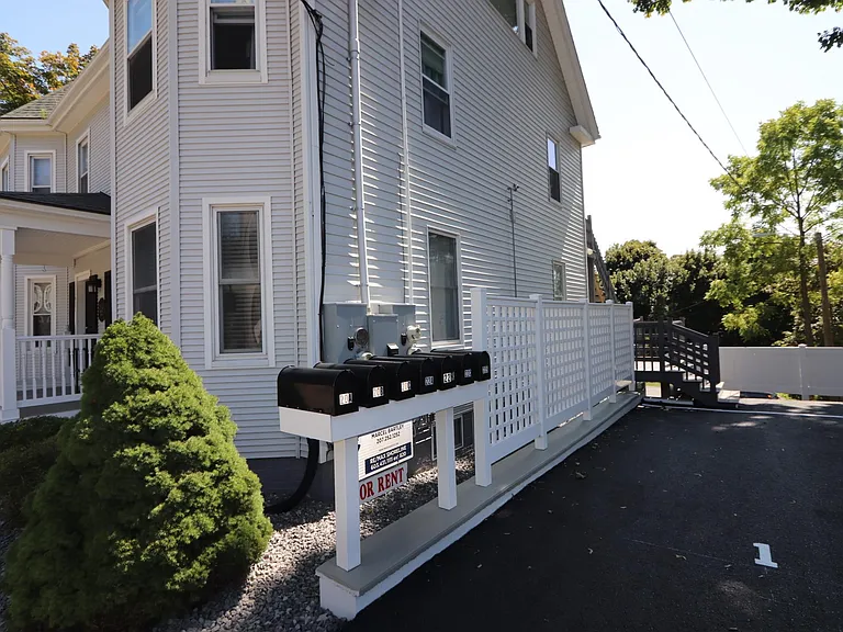22 Whipple Rd #C — Photo 6