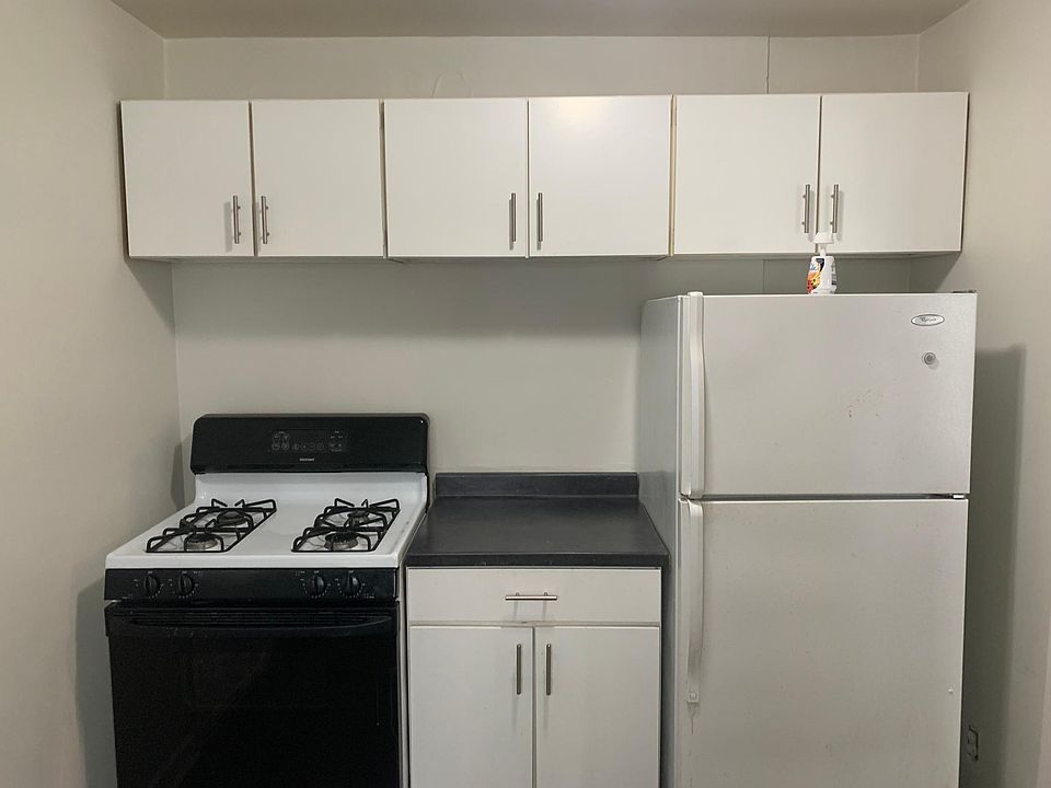 1st image of 1924 S Westnedge Ave #5