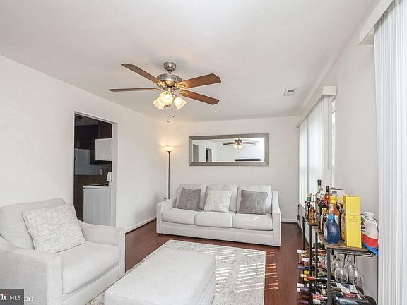 4th image of 6765 Milltown Ct
