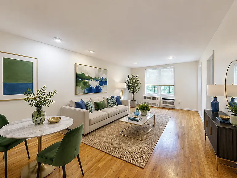 245-20 Grand Central Pkwy #5-E — Photo 2