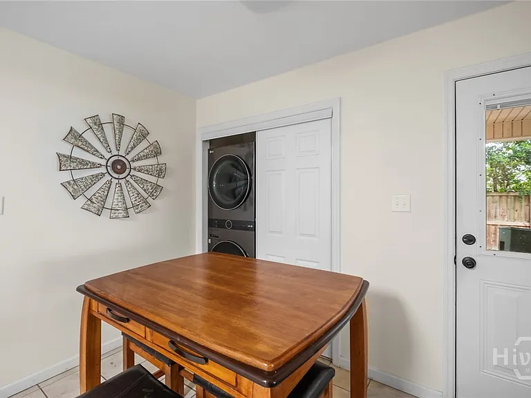 527 Red Oak Dr — Photo 31