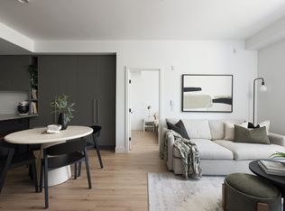 3131 Murray St #317, Pt Moody, BC V3H 2V7