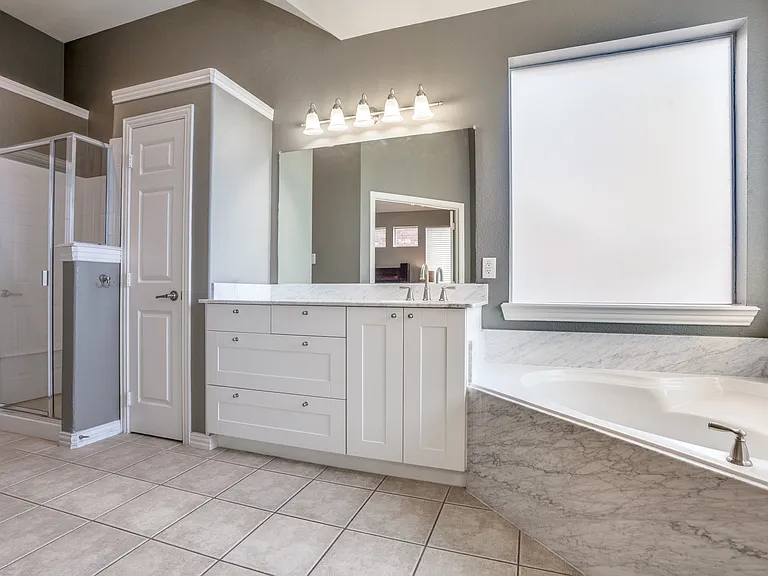 4432 Duval Dr — Photo 31