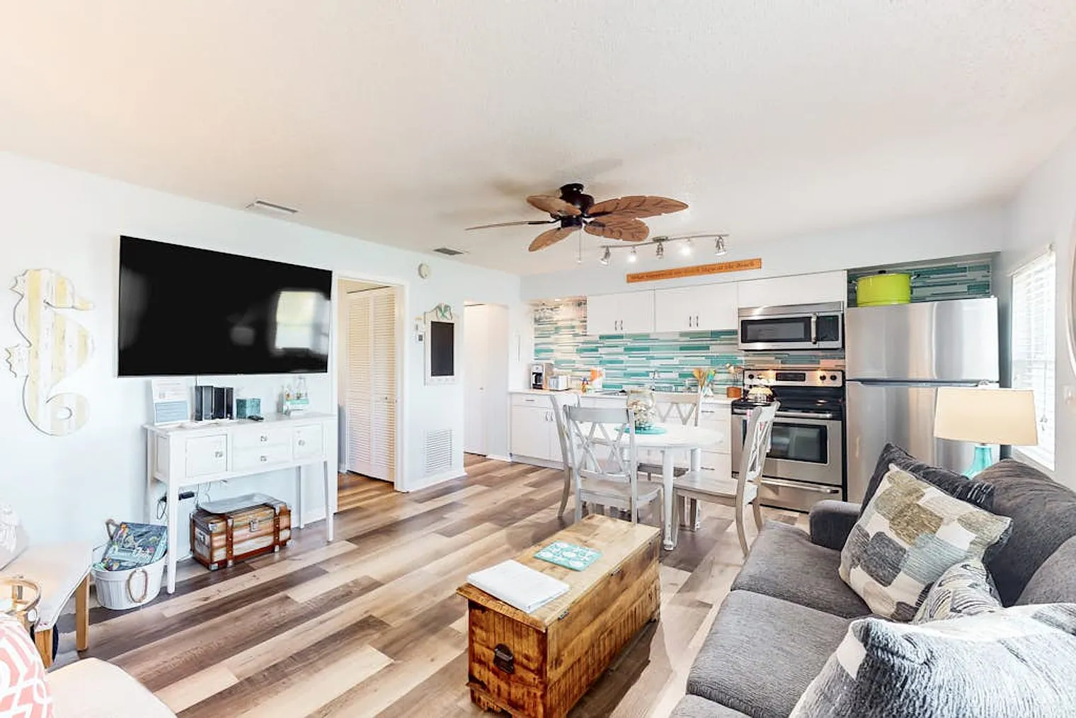 1 bed, 1.0 bath, 516 sqft, $4,259 — Photo 1