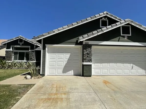 2611 Gemstone Ave, Palmdale, CA 93551