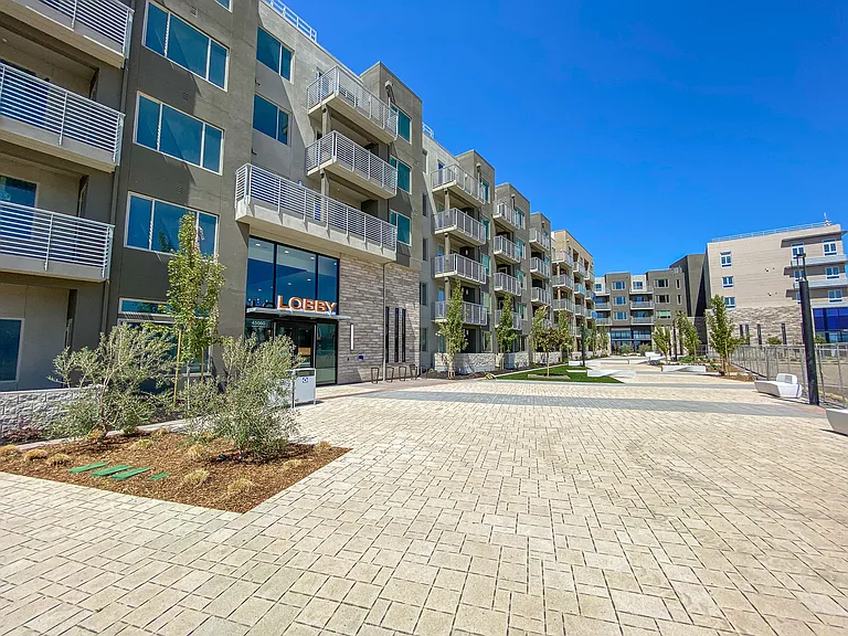 Aya Apartments — Photo 34
