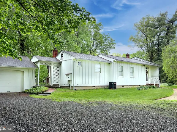 331 Bridgeboro Rd, Moorestown, NJ 08057