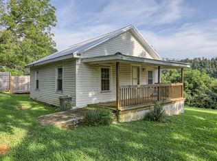 745 Sugar Hollow Rd, Elizabethton, TN 37643