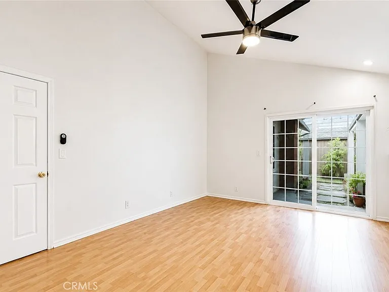 39 Castillo — Photo 11