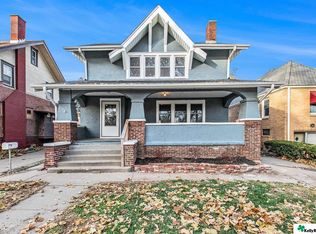 2712 Redick Ave, Omaha, NE 68112