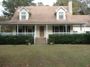 2551 Fort McAllister Rd, Richmond Hill, GA 31324