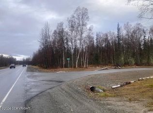 15475 E Maddie Ct, Talkeetna, AK 99676