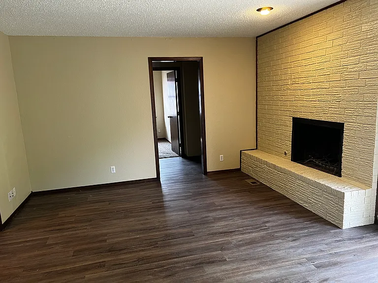 5901 Cedar Ridge Dr #5 — Photo 9