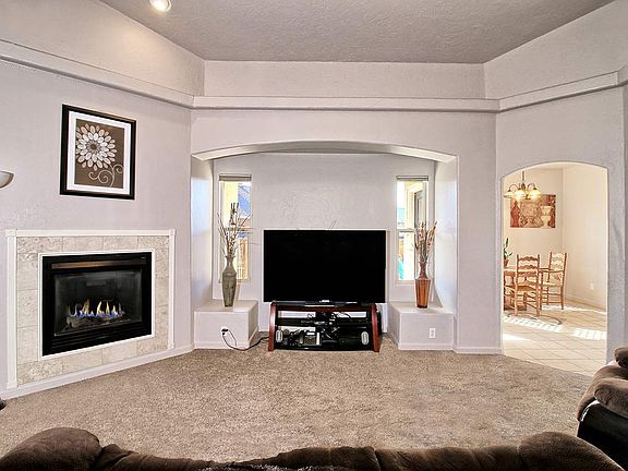 4th image of 292 Westwater Cir