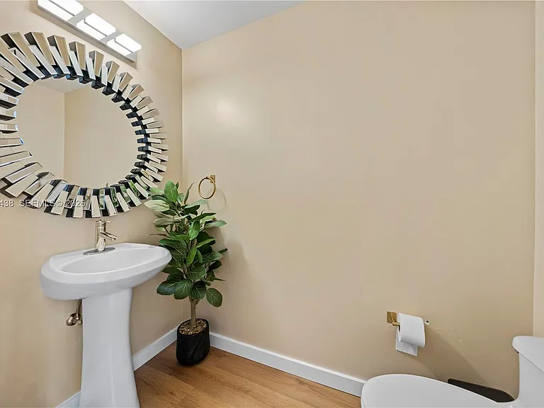 60 SW 13th St #2422 — Photo 21