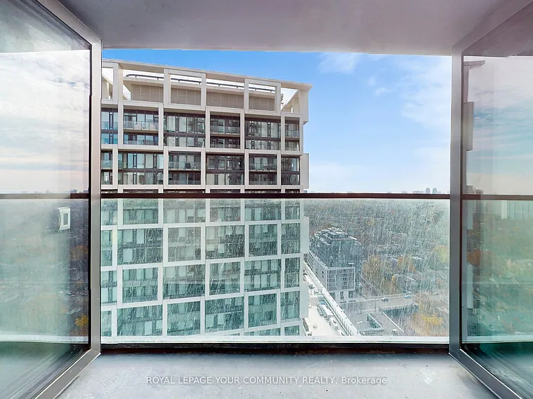 20 Soudan Ave #2504 — Photo 28