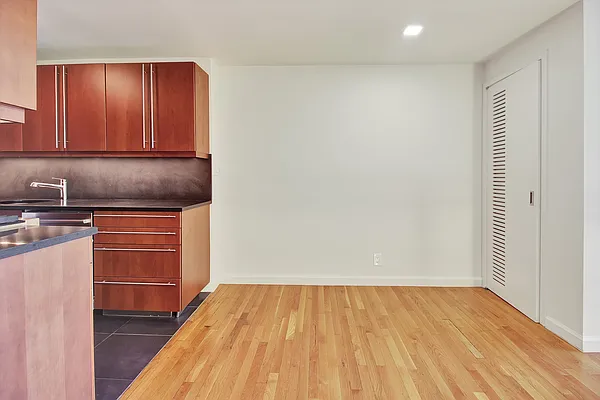 Rented by Compass | media 18