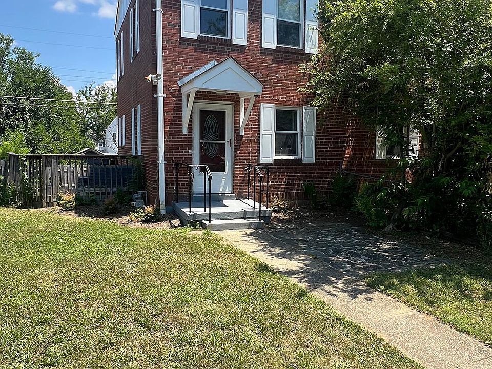 1st image of 2240 Farrington Ave