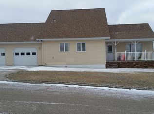 601 E Elm Ave, Linton, ND 58552