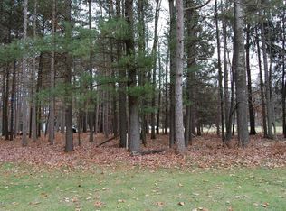 6835 Mayfair Dr #17, Stanwood, MI