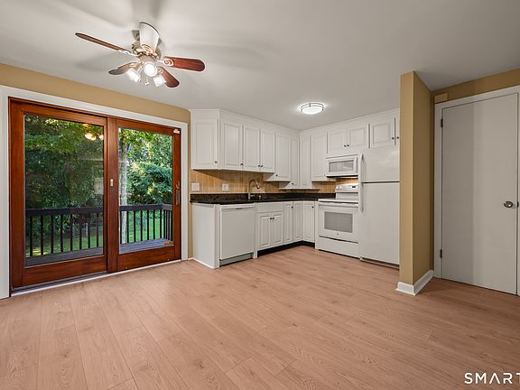 2nd image of 1581 Meriden Waterbury Turnpike #8