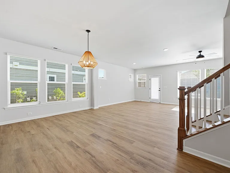 10134 Mamillion Dr — Photo 26