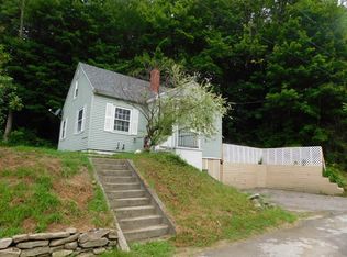 66 Litchfield St, Springfield, VT 05156