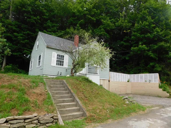 66 Litchfield Street, Springfield, VT 05156