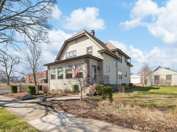 516 Church St, Saint Joseph, MI 49085