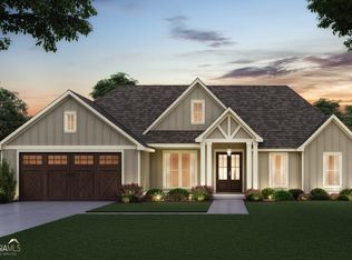 304 Windsong Ridge Dr, Clarkesville, GA 30523