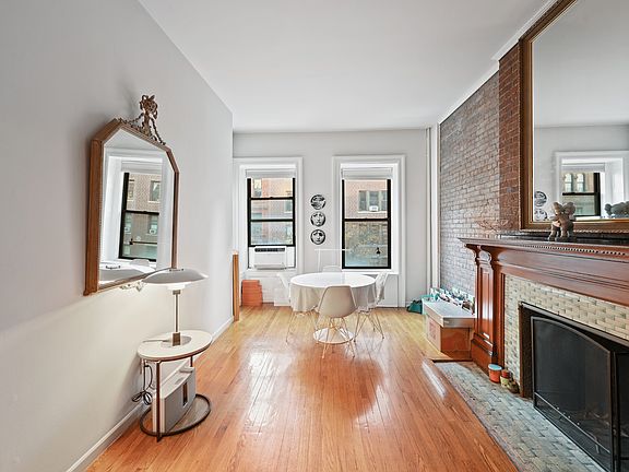 4th image of 31 W 70th St APT 7