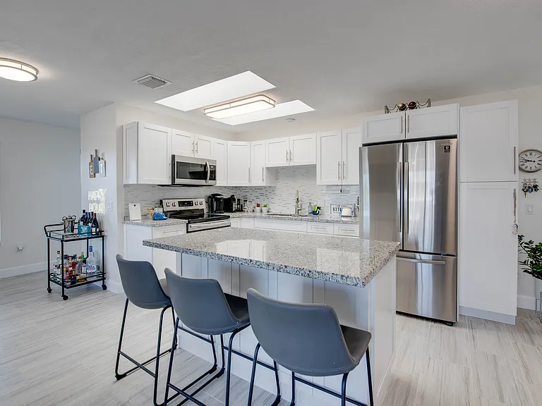 31145 Hollerich Dr — Photo 8