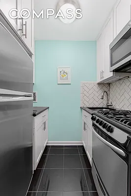 Sold by Compass | media 10