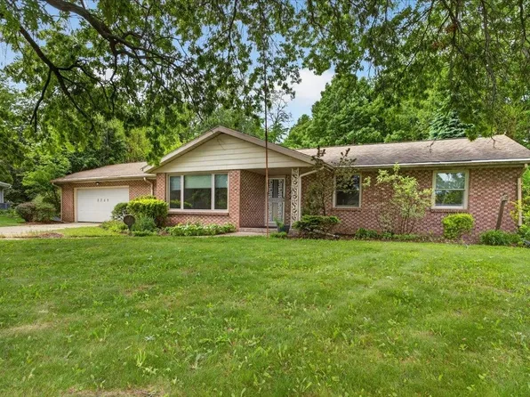 5765 Capetown Ave, Rockford, IL 61108
