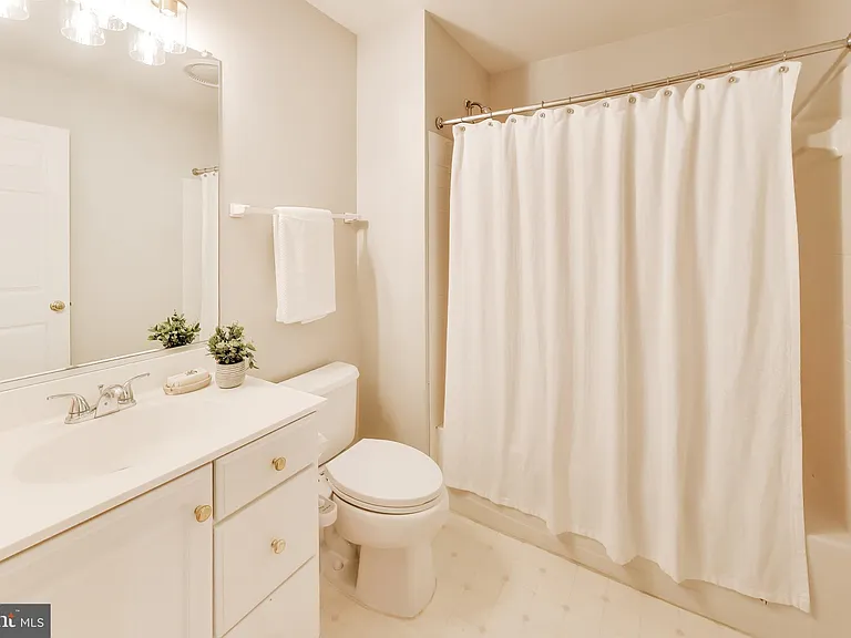8026 Kidwell Town Ct — Photo 30