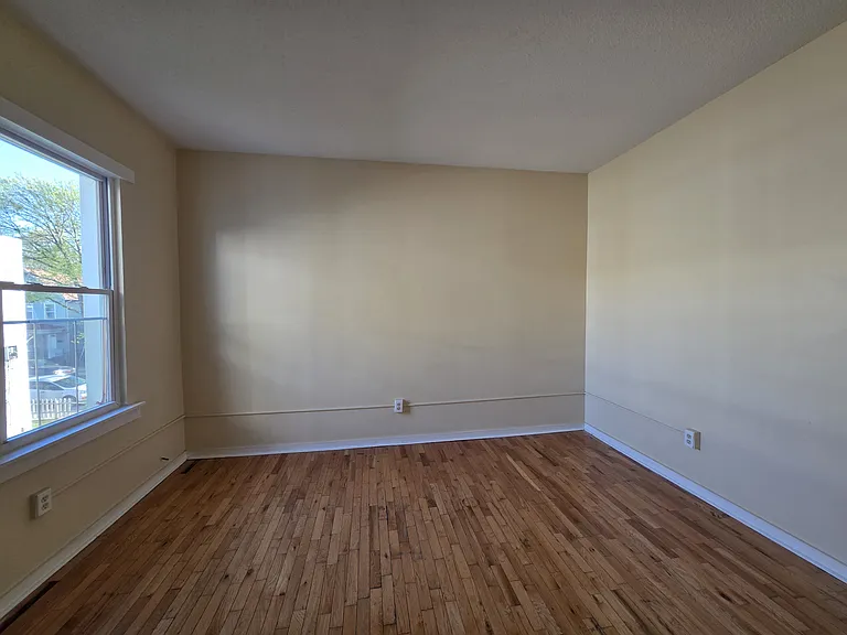 33 Dickerman St #4D — Photo 7