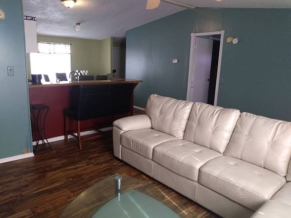 5th image of 46 Victor Blvd